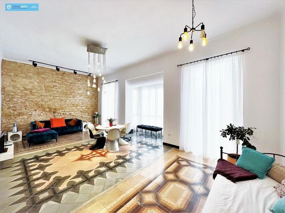 Foto 1 de Pis en lloguer a Centro - Alicante de 2 habitacions amb mobles i aire acondicionat