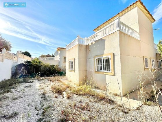 Foto 2 de Casa en venda a Pueblo Acantilado-Venta Lanuza de 3 habitacions amb terrassa i garatge