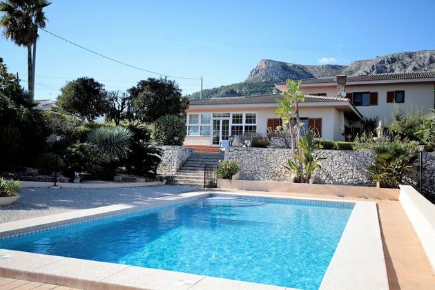 Foto 1 de Casa en venda a vía Pa Benicolada de 6 habitacions amb terrassa i piscina