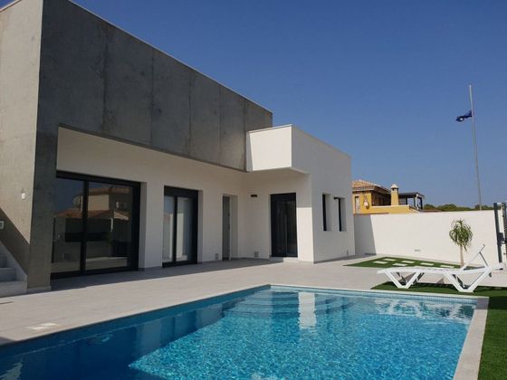 Foto 2 de Xalet en venda a Pinar de Campoverde de 2 habitacions amb terrassa i piscina