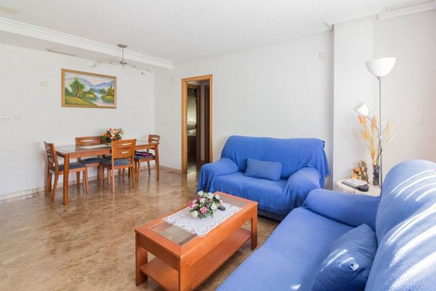 Foto 1 de Pis en venda a Almoradí de 3 habitacions amb garatge i aire acondicionat