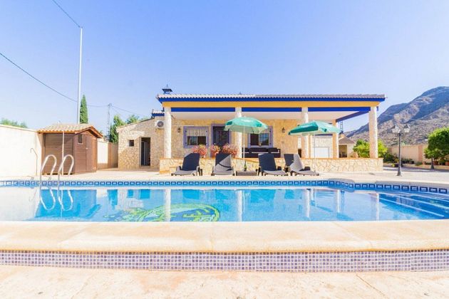 Foto 2 de Xalet en venda a Redován de 4 habitacions amb terrassa i piscina