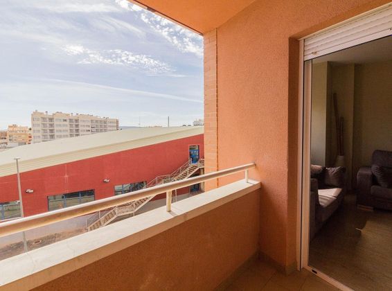 Foto 2 de Venta de piso en Callosa de Segura de 3 habitaciones con piscina y garaje