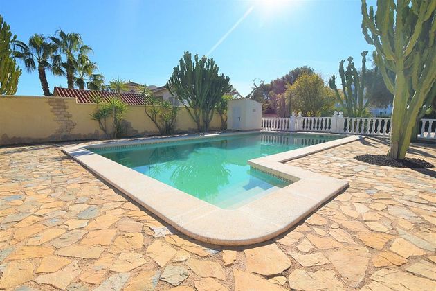 Foto 2 de Venta de chalet en Campos de Golf - Villa Martin - Los Dolses de 4 habitaciones con terraza y piscina