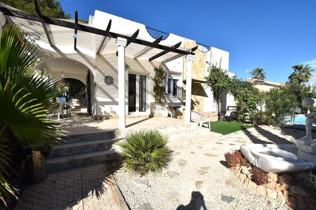Foto 2 de Xalet en venda a Cabo Roig - La Zenia de 2 habitacions amb terrassa i piscina