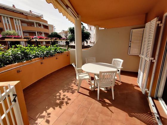 Foto 1 de Piso en alquiler en carretera Las Marinas de 2 habitaciones con terraza y piscina