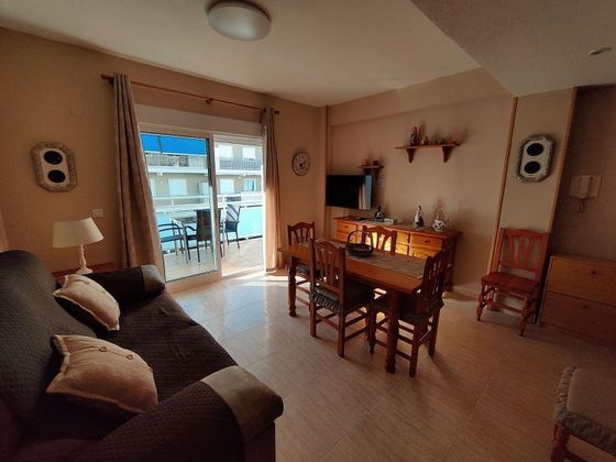 Foto 1 de Pis en lloguer a calle Bocairent de 2 habitacions amb terrassa i mobles