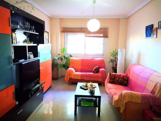 Foto 1 de Venta de piso en Benferri de 3 habitaciones con aire acondicionado y calefacción