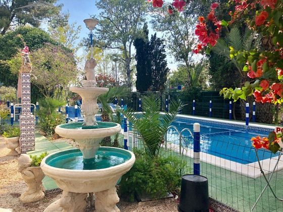 Foto 1 de Xalet en venda a Crevillent de 3 habitacions amb piscina i jardí