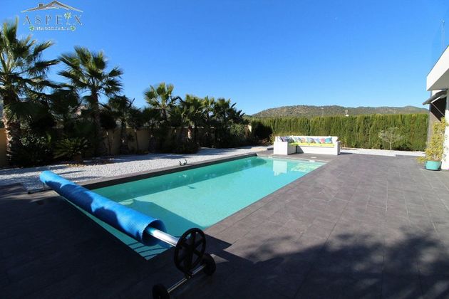 Foto 1 de Chalet en venta en Romana (la) de 4 habitaciones con terraza y piscina