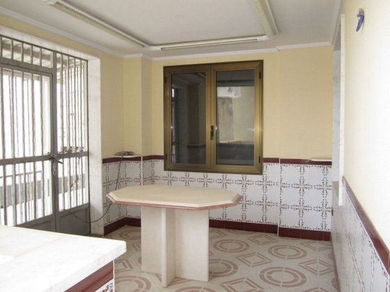 Foto 2 de Xalet en venda a Novelda de 3 habitacions amb terrassa i balcó