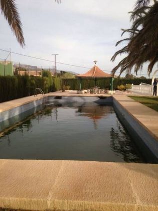 Foto 2 de Xalet en venda a Sax de 3 habitacions amb terrassa i piscina