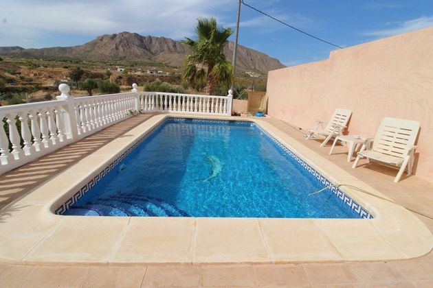 Foto 1 de Xalet en venda a Abanilla de 5 habitacions amb terrassa i piscina