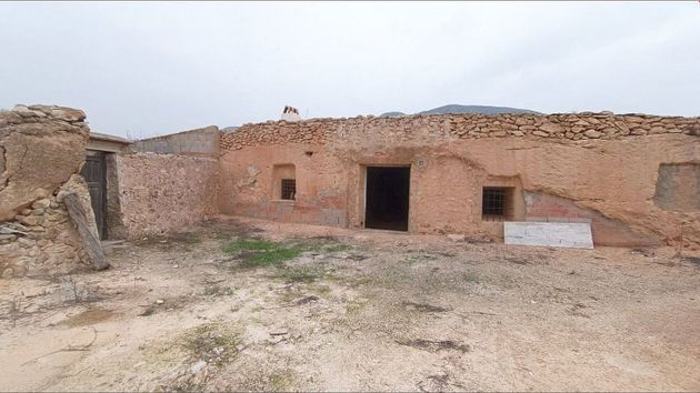 Foto 1 de Casa rural en venda a El Fondo de les Neus-El Hondon de las Nieves de 4 habitacions i 158 m²