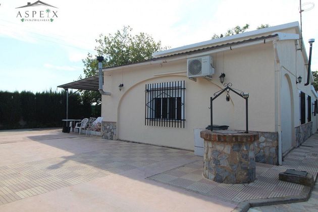 Foto 1 de Venta de casa rural en Monforte del Cid de 3 habitaciones con piscina y garaje