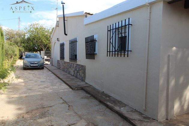 Foto 2 de Casa rural en venda a Monforte del Cid de 3 habitacions amb piscina i garatge