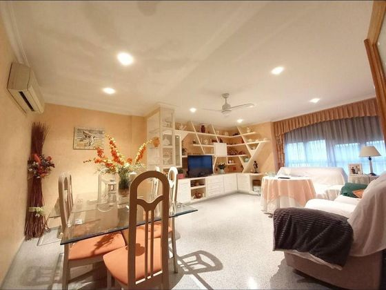 Foto 2 de Venta de piso en Novelda de 4 habitaciones con terraza y aire acondicionado
