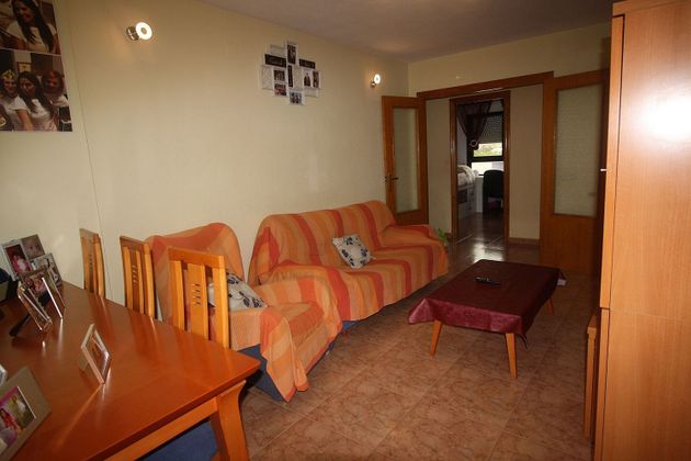 Foto 2 de Piso en venta en Pueblo Levante de 4 habitaciones con terraza y piscina