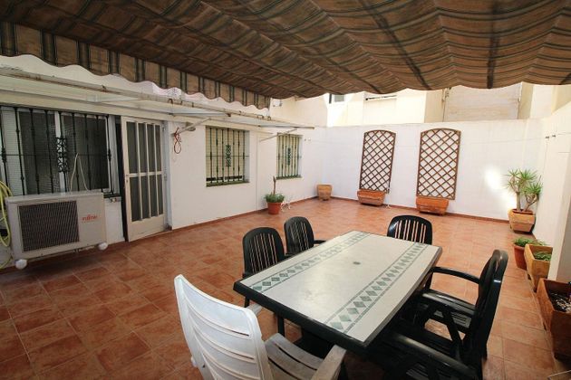 Foto 1 de Pis en venda a Benalúa de 3 habitacions amb terrassa i balcó
