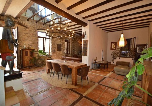 Foto 2 de Casa rural en venda a Jalón/Xaló de 6 habitacions amb terrassa i piscina
