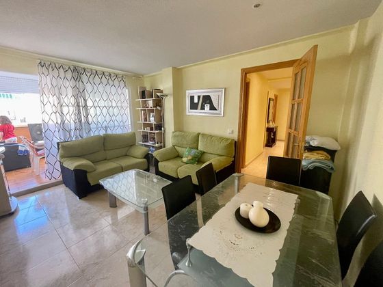 Foto 2 de Venta de piso en Arenal de 3 habitaciones con terraza y garaje