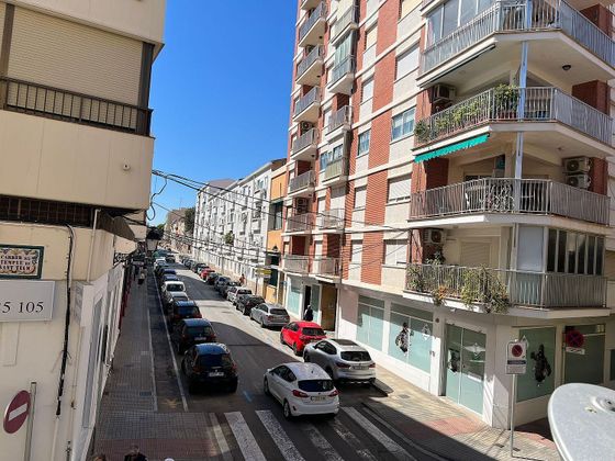 Foto 1 de Pis en venda a El Puerto de 6 habitacions amb balcó i aire acondicionat