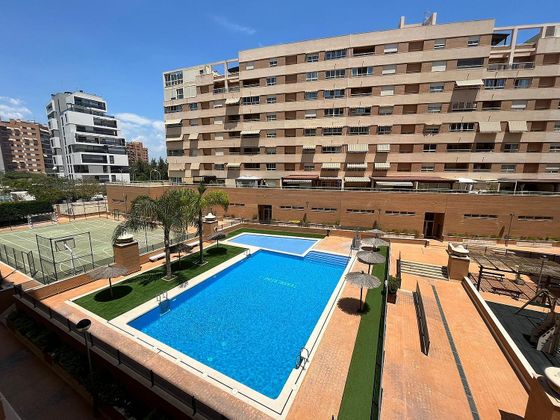 Foto 1 de Piso en alquiler en calle Matrona Maria de Gracia Cases Penades de 4 habitaciones con piscina y garaje