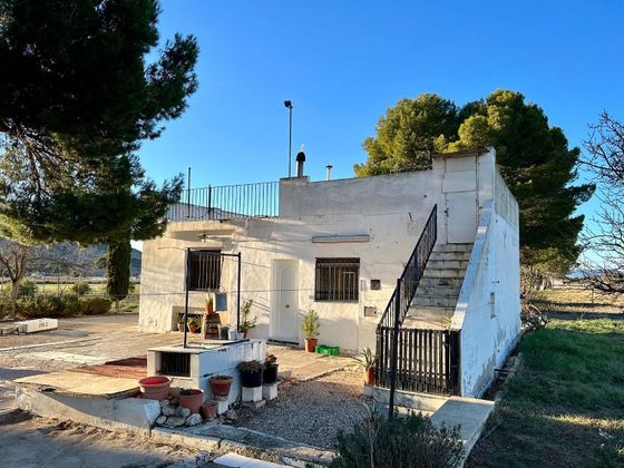 Foto 1 de Casa rural en venda a Villena de 2 habitacions amb terrassa i jardí