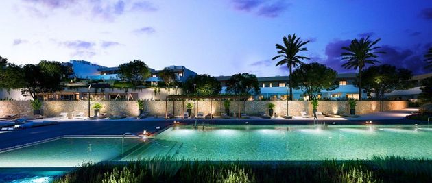 Foto 1 de Casa en venta en Vistahermosa de 4 habitaciones con terraza y piscina