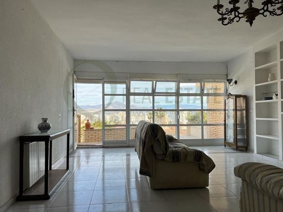 Foto 2 de Casa en venda a Cabo de las Huertas de 3 habitacions amb terrassa i piscina