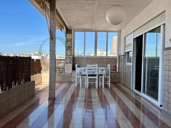 Foto 1 de Piso en alquiler en Centro - San Vicente del Raspeig/Sant Vicent del Raspeig de 3 habitaciones con terraza y calefacción