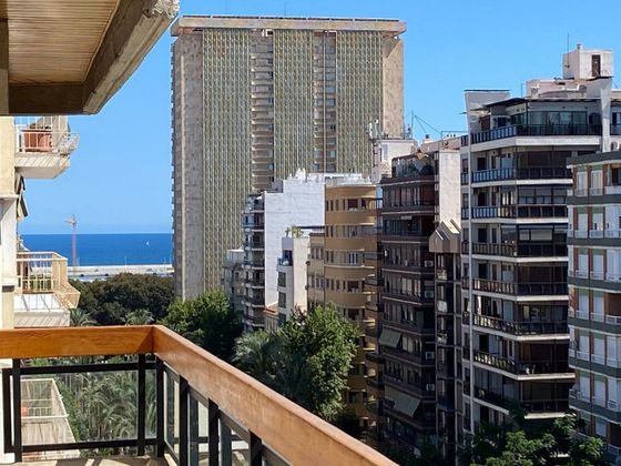 Foto 2 de Pis en lloguer a Centro - Alicante de 3 habitacions amb terrassa i balcó