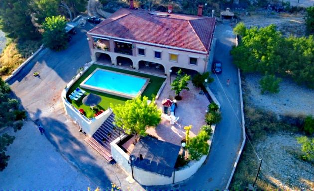 Foto 2 de Casa rural en venta en Ibi de 14 habitaciones con terraza y piscina
