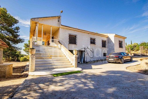 Foto 1 de Venta de casa rural en Almoradí de 5 habitaciones con terraza y piscina