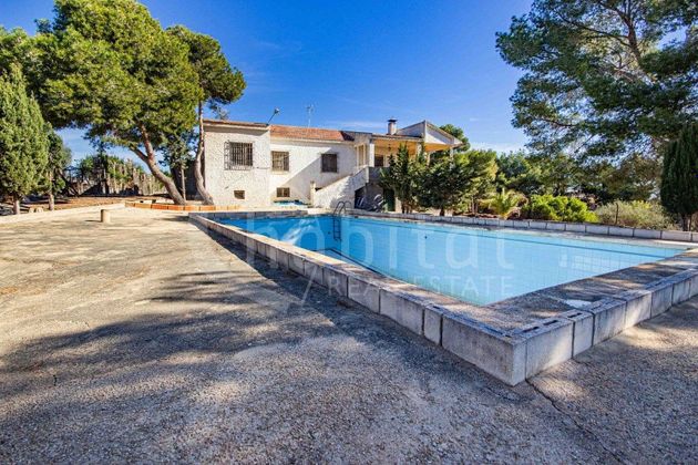 Foto 2 de Venta de casa rural en Almoradí de 5 habitaciones con terraza y piscina