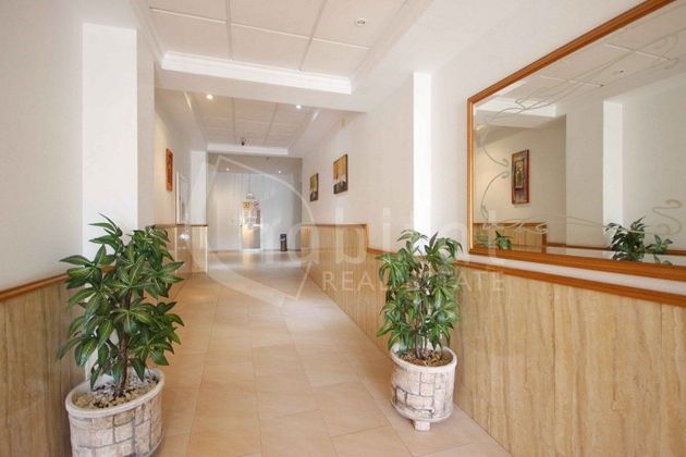 Foto 2 de Piso en venta en Montesinos (Los) de 3 habitaciones con piscina y aire acondicionado