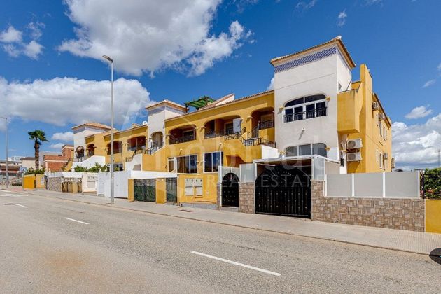 Foto 1 de Piso en venta en Montesinos (Los) de 2 habitaciones con terraza y piscina