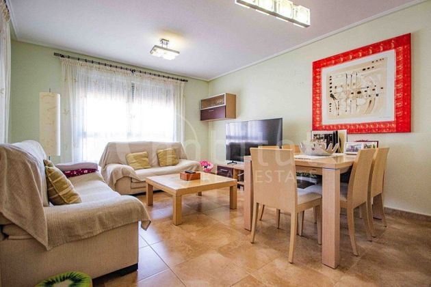 Foto 2 de Piso en venta en Montesinos (Los) de 3 habitaciones con terraza y aire acondicionado