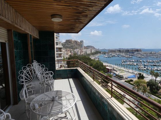 Foto 1 de Pis en venda a Ensanche - Diputación de 5 habitacions amb terrassa i garatge