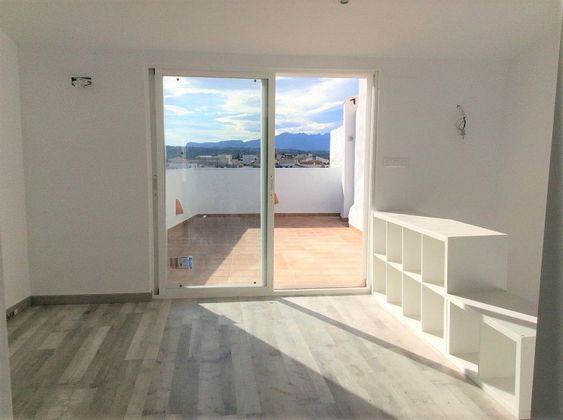 Foto 1 de Casa rural en venda a Benitachell/Poble Nou de Benitatxell (el) de 3 habitacions amb terrassa i balcó