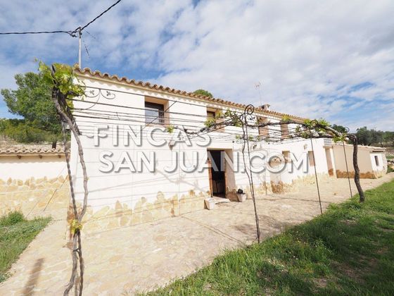 Foto 1 de Venta de casa rural en Torremanzanas/Torre de les Maçanes (la) de 3 habitaciones con terraza