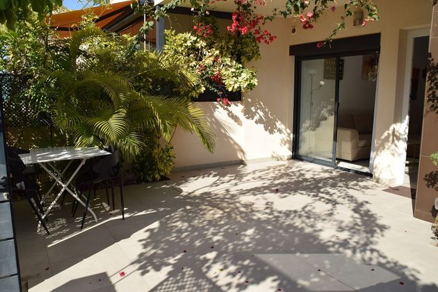 Foto 2 de Dúplex en venta en calle Florencia de 2 habitaciones con terraza y piscina