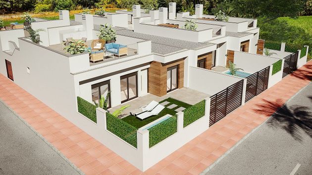 Foto 2 de Venta de casa en calle Dolores de Pacheco de 3 habitaciones con terraza y piscina