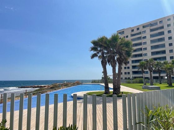 Foto 1 de Àtic en venda a Playa Flamenca - Punta Prima de 3 habitacions amb terrassa i piscina
