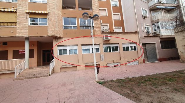 Foto 1 de Local en venta en Petrer con aire acondicionado