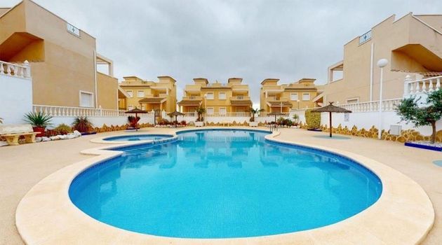 Foto 2 de Xalet en venda a San Miguel de Salinas de 3 habitacions amb piscina