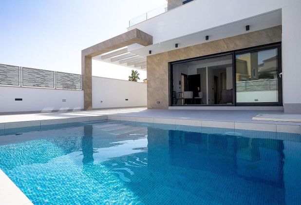 Foto 2 de Venta de casa adosada en Campos de Golf - Villa Martin - Los Dolses de 3 habitaciones con terraza y piscina