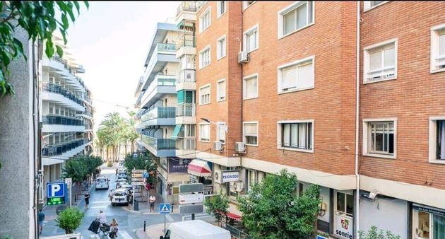 Foto 2 de Pis en venda a Centro Urbano de 3 habitacions amb terrassa i aire acondicionat