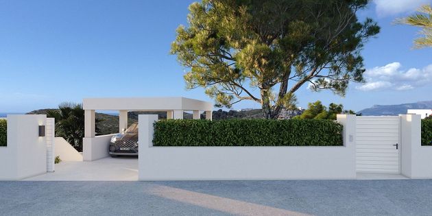 Foto 1 de Venta de casa en Benitachell/Poble Nou de Benitatxell (el) de 3 habitaciones con terraza y piscina