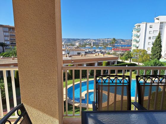 Foto 1 de Piso en alquiler en calle Salobres de 2 habitaciones con terraza y piscina